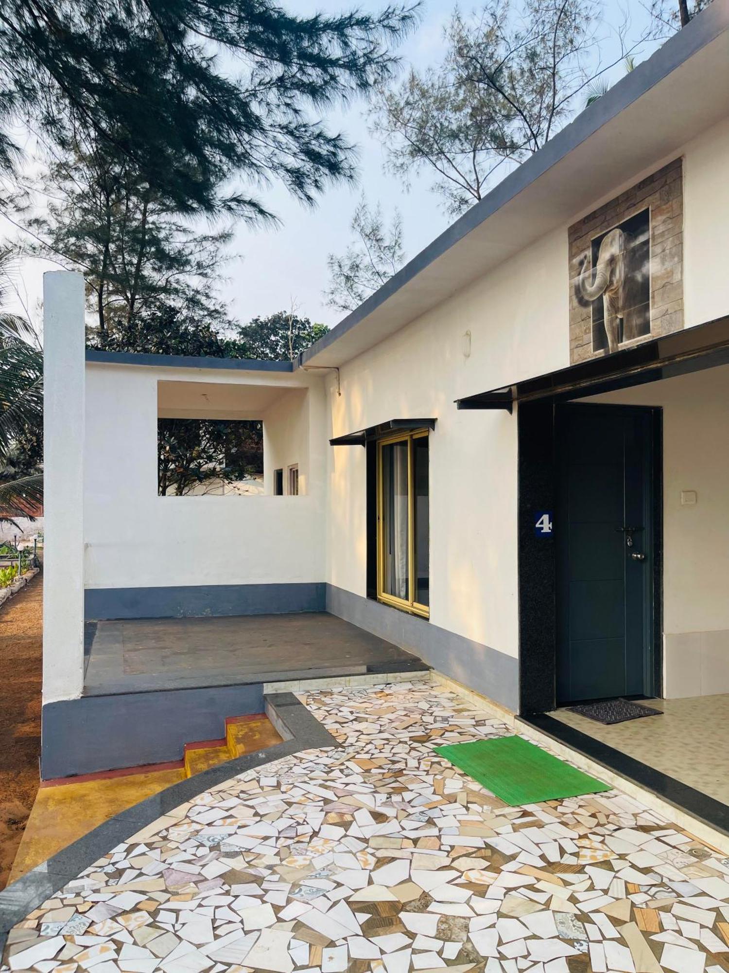 The Meraki Beach Resort Gokarna  Exterior photo